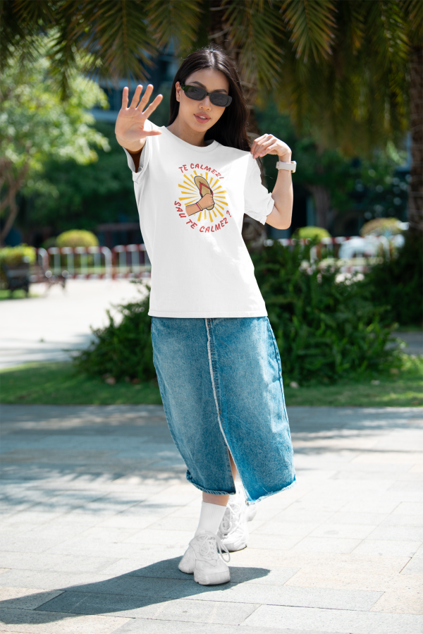 bella-canvas-round-neck-t-shirt-mockup-of-a-stylish-woman-standing-in-the-street-m40210 bella-canvas-round-neck-t-shirt-mockup-of-a-stylish-woman-standing-in-the-street-m40210