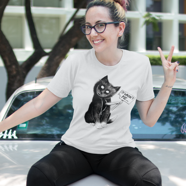 mockup-of-a-white-woman-wearing-a-t-shirt-mockup-while-on-top-of-a-car-a16224 mockup-of-a-white-woman-wearing-a-t-shirt-mockup-while-on-top-of-a-car-a16224