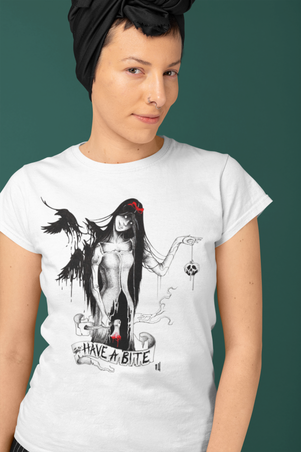 mockup-of-a-woman-with-androgynous-look-wearing-a-crewneck-t-shirt-32922 mockup-of-a-woman-with-androgynous-look-wearing-a-crewneck-t-shirt-32922