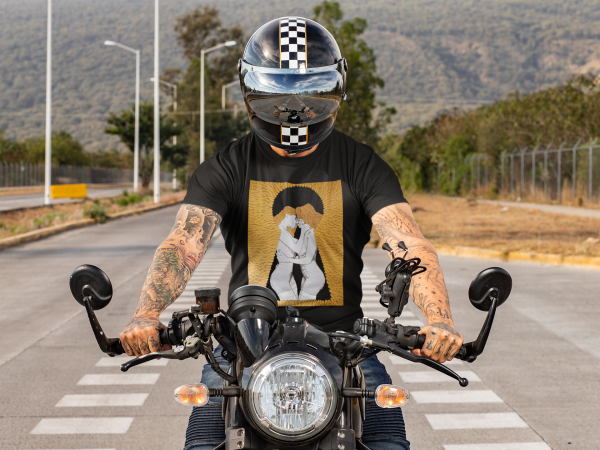 t-shirt-mockup-of-a-tattooed-man-riding-his-motorcycle-31788 t-shirt-mockup-of-a-tattooed-man-riding-his-motorcycle-31788